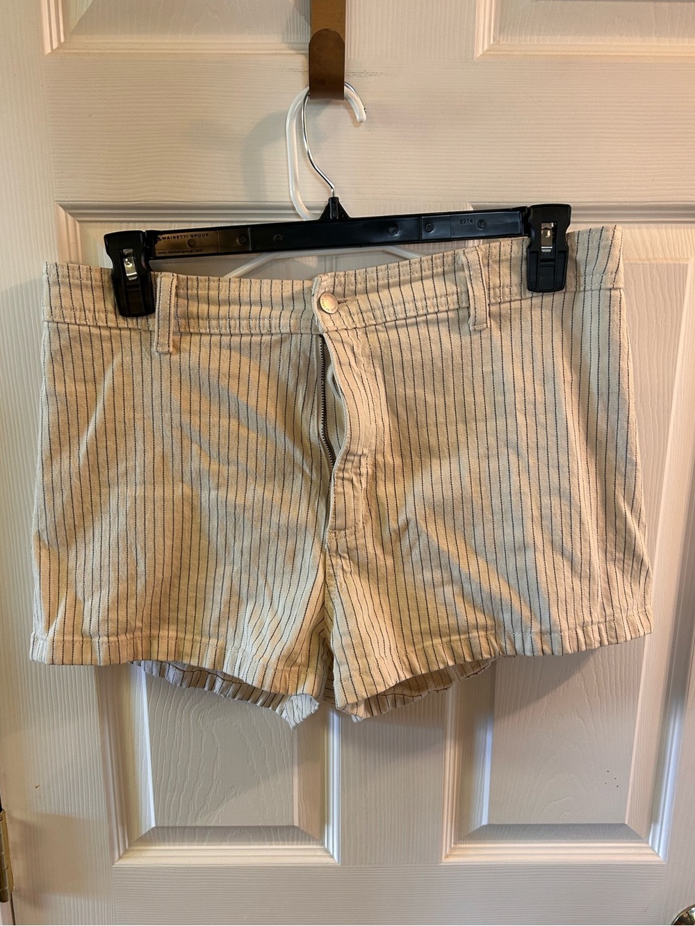 Universal Thread Cream Striped Jean Shorts